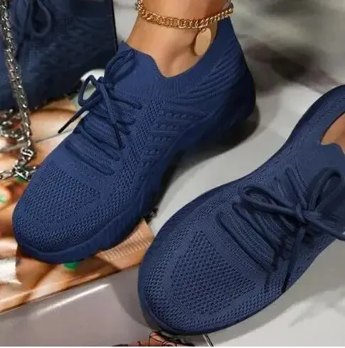 Breezy Lace-Up Women’s Sneakers