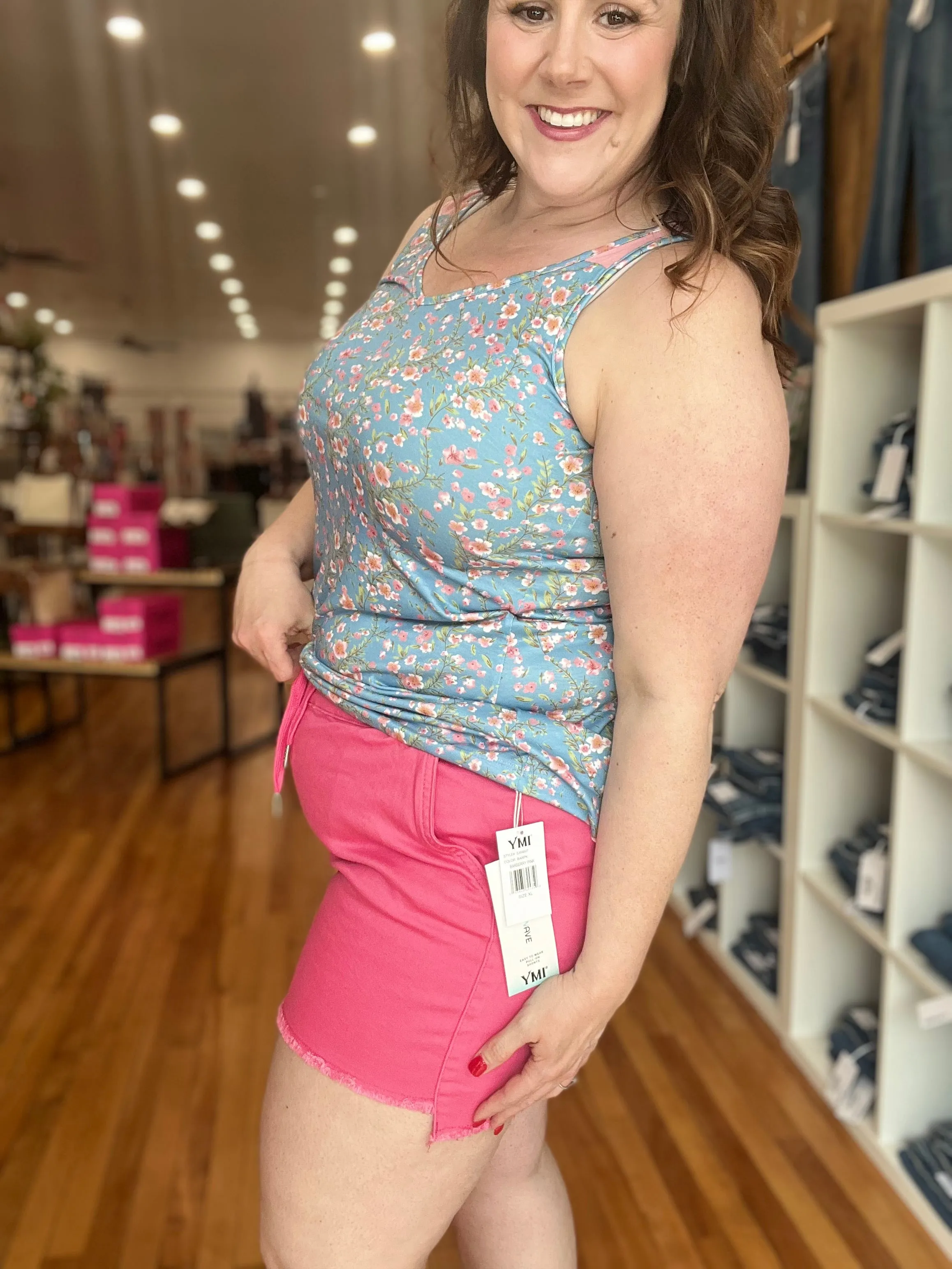 Frayed Hem Pull-on Shorts: Barberry