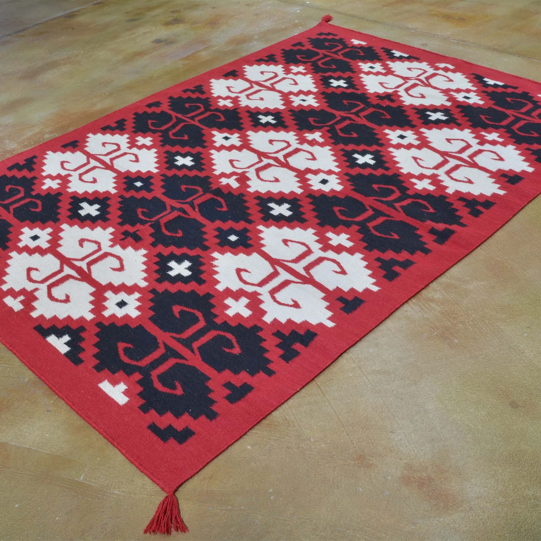 Hand-Woven Southwestern Kilim Geometric Design Handmade Wool Rug (Size 5.0 X 7.0) Brrsf-1092