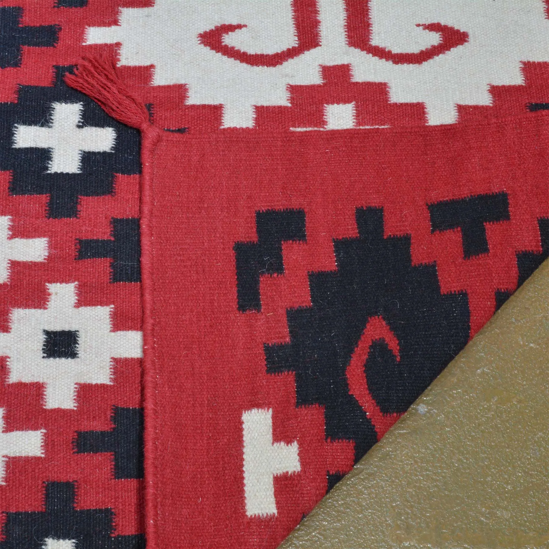 Hand-Woven Southwestern Kilim Geometric Design Handmade Wool Rug (Size 5.0 X 7.0) Brrsf-1092