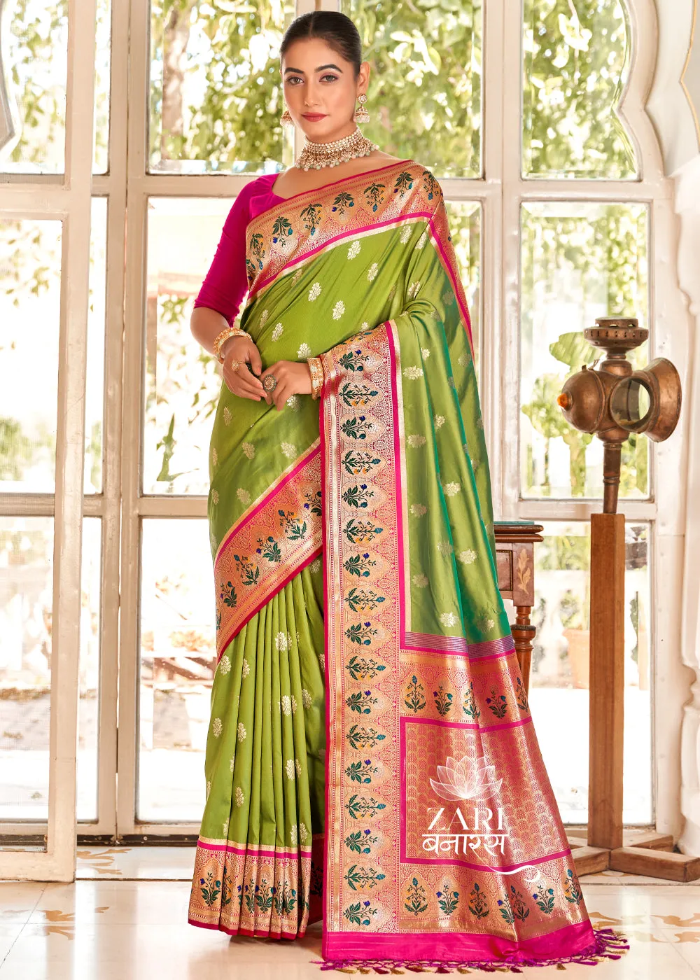 Jhanvi : Banarasi woven saree in the shade of Green