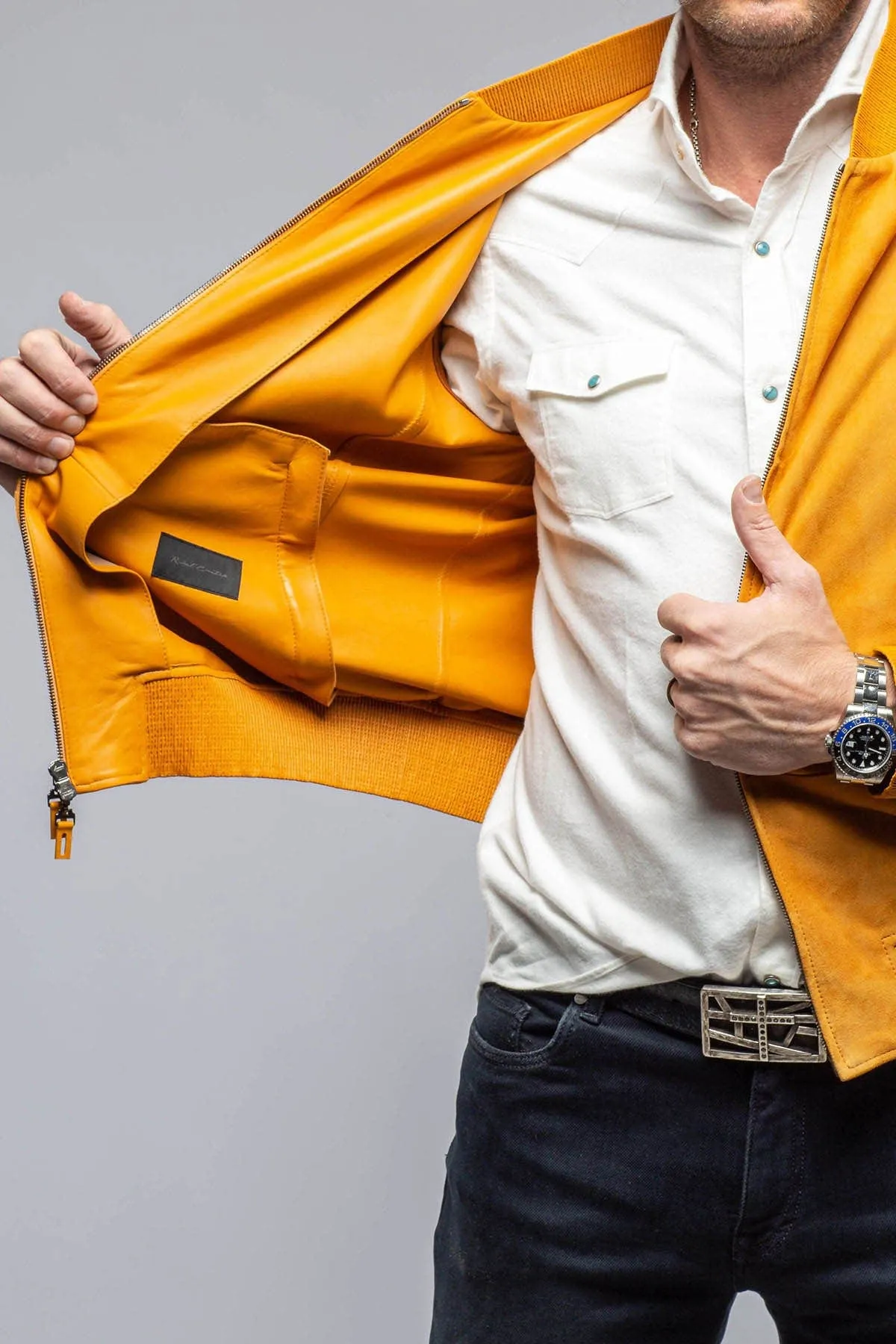 Kalahari Superlight Jacket In Gold
