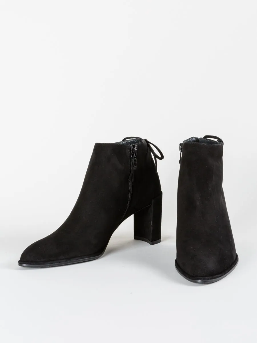 lofty short boot
