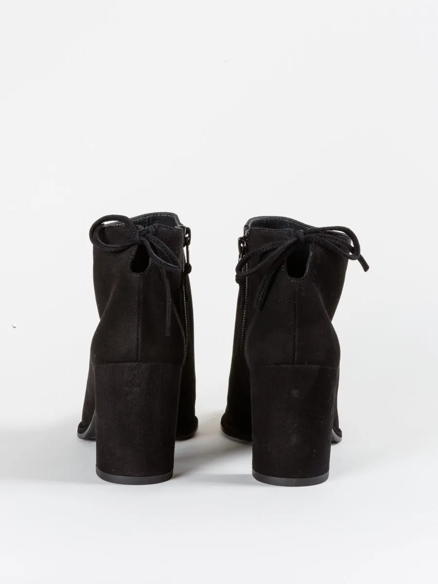 lofty short boot
