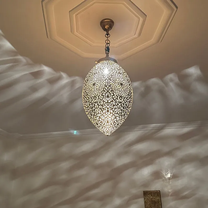 Moroccan Brass Pendant Lamp – Elegant Brass Chandeliers, Moroccan Copper Chandeliers, and Stylish Black Hanging Lights