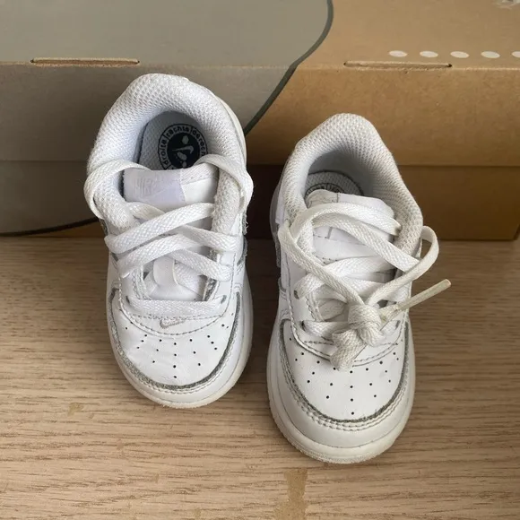 Nike Air force 1 “Triple White” Toddler Sneakers - SZ 5 C