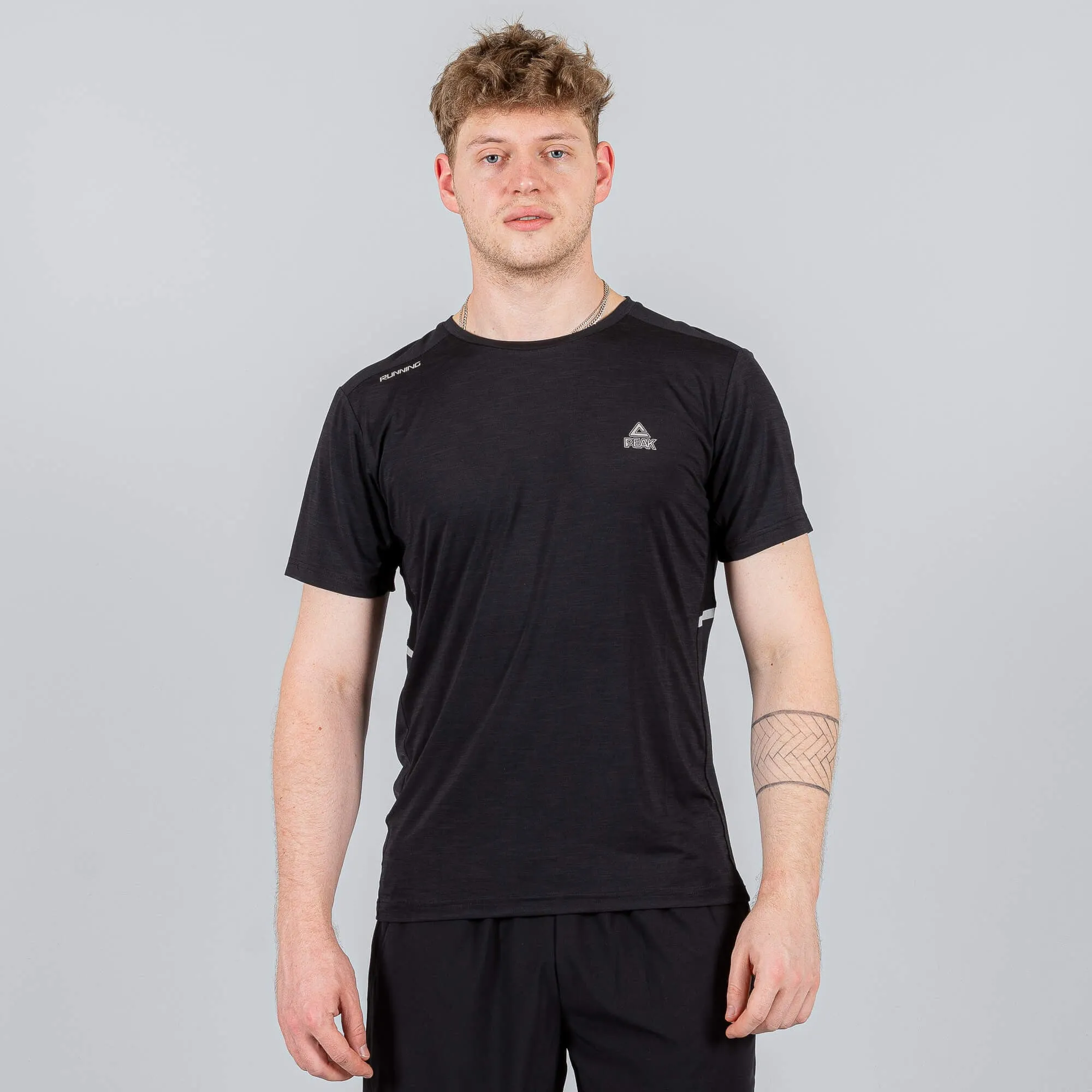 Peak Running Series Knitted T-Shirt Black