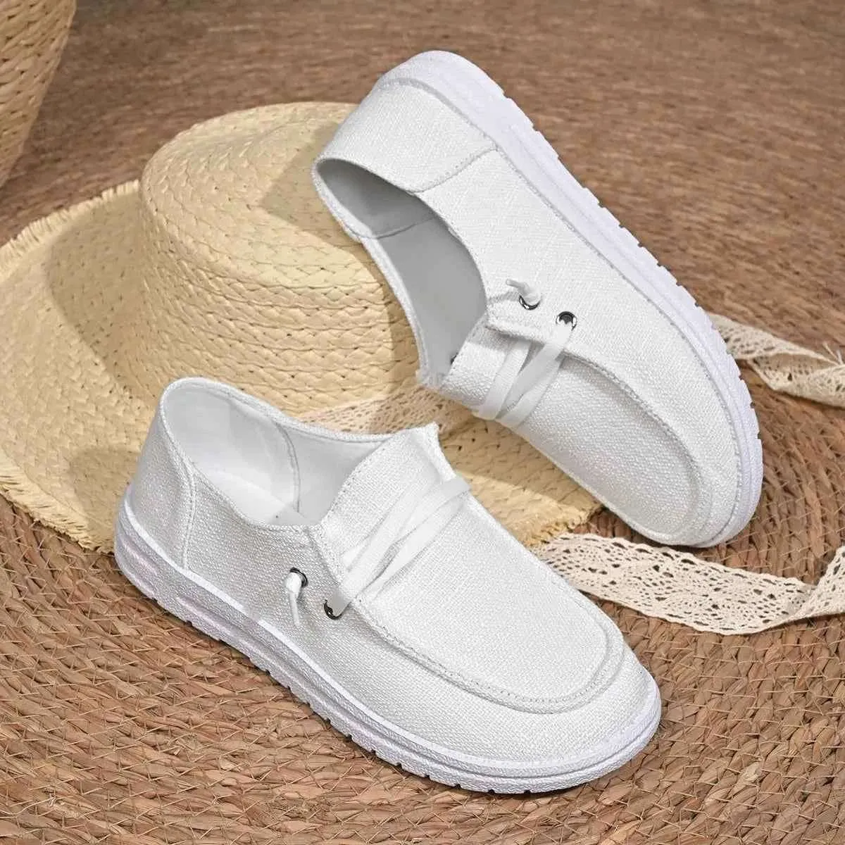 Round Toe Canvas Slip-On Shoes for Comfortable Everyday Wear