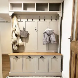 Shaker Boot Room Storage Bench with Drawers - Extra Storage & Hooks