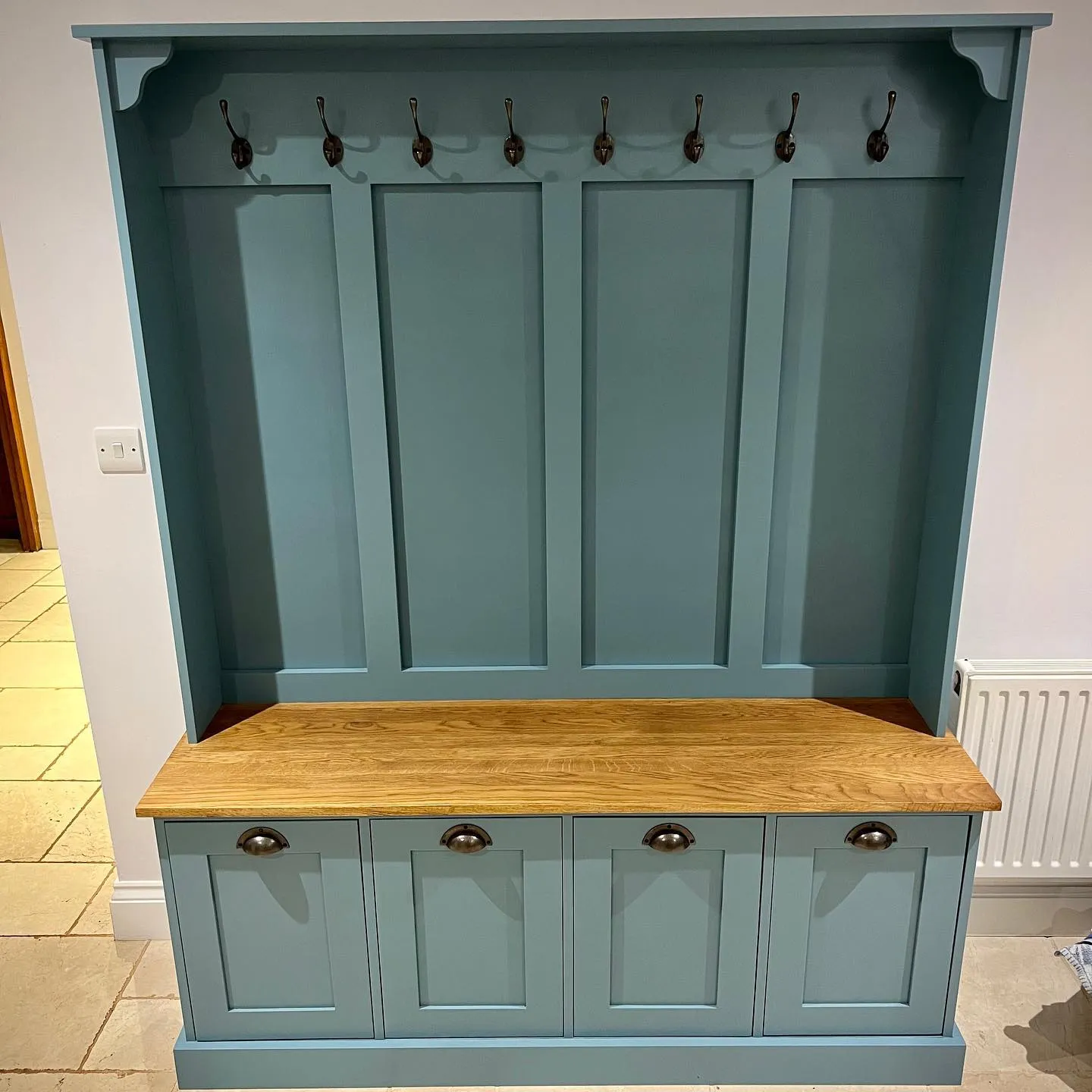 Shaker Boot Room Storage Bench with Drawers