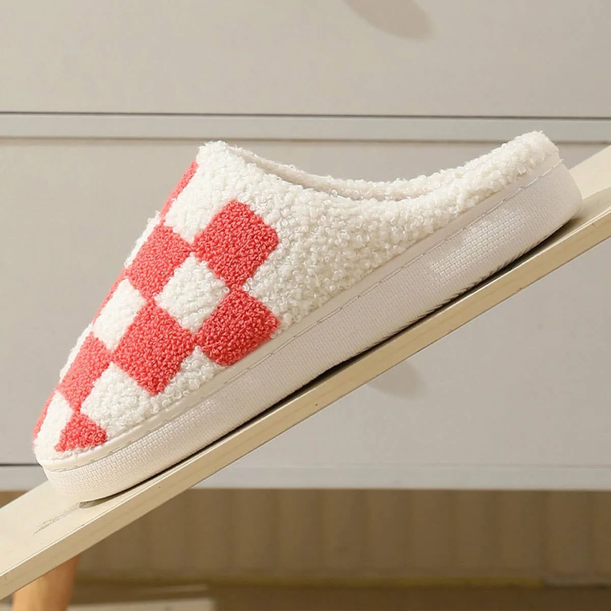SIMPLE CHECKERED WARM COTTON SLIPPERS SCWC1