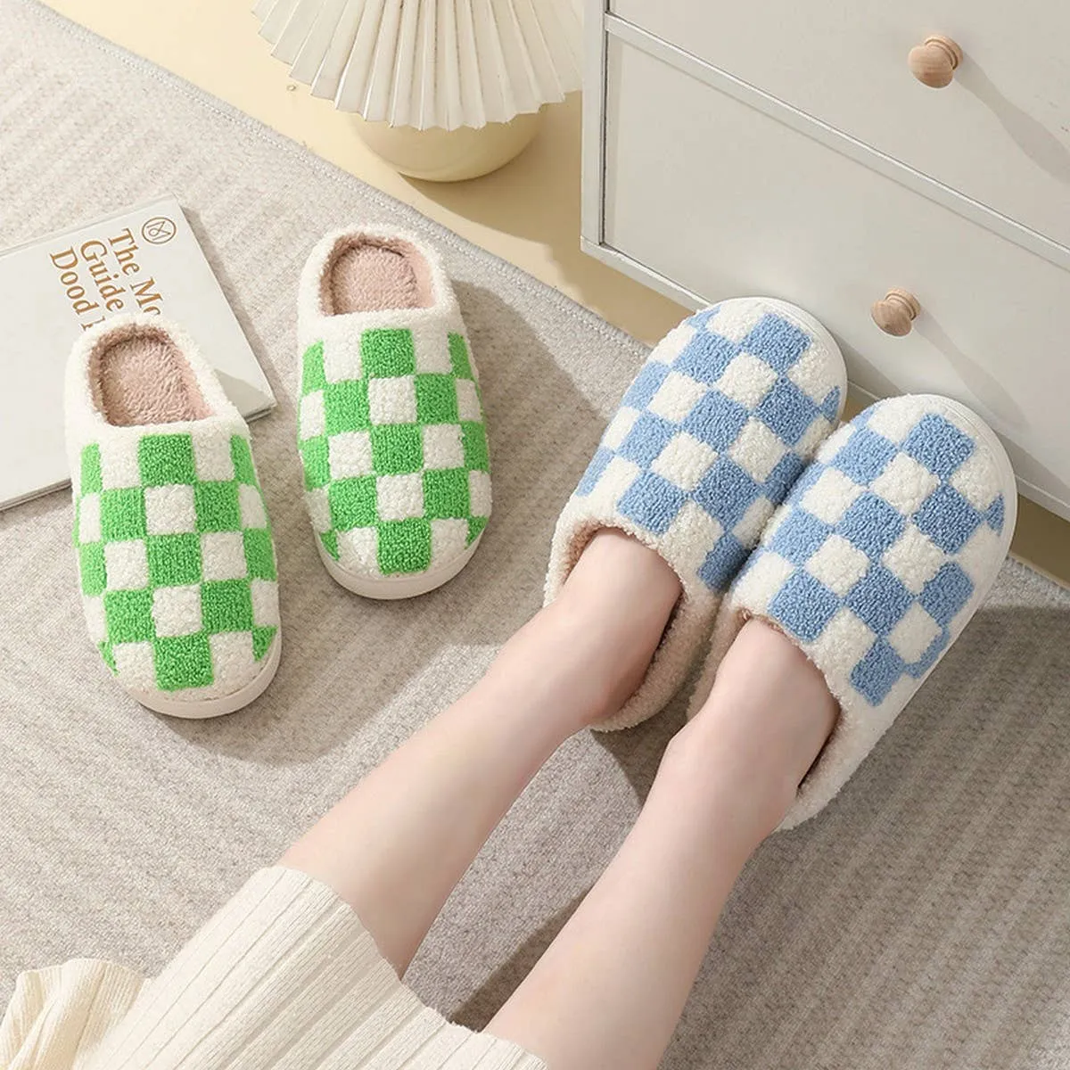 SIMPLE CHECKERED WARM COTTON SLIPPERS SCWC1