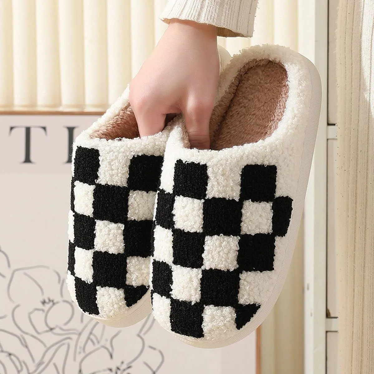 SIMPLE CHECKERED WARM COTTON SLIPPERS SCWC1