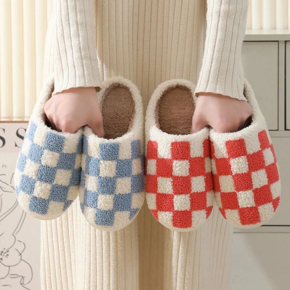 SIMPLE CHECKERED WARM COTTON SLIPPERS SCWC1