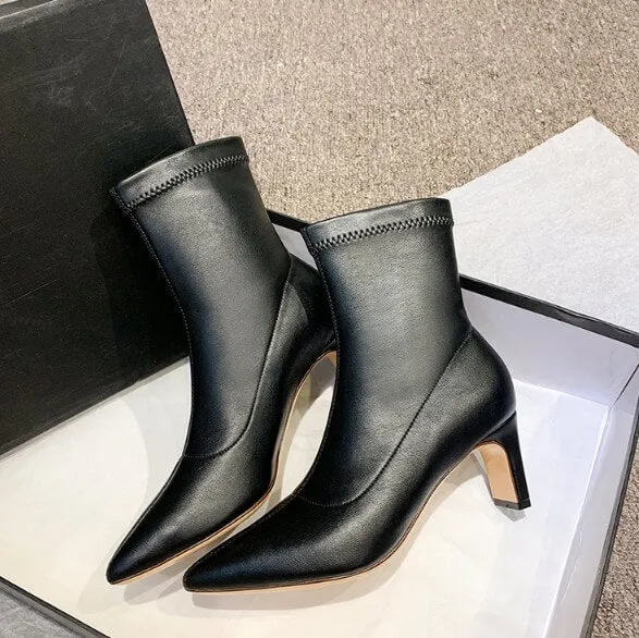 Small Size Pointy Slip On Boots BS395
