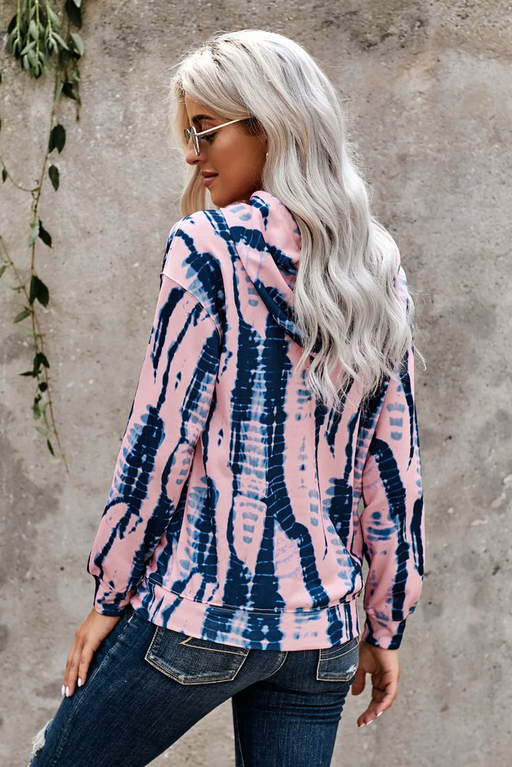 Tie-dye Print Pullover Hoodie