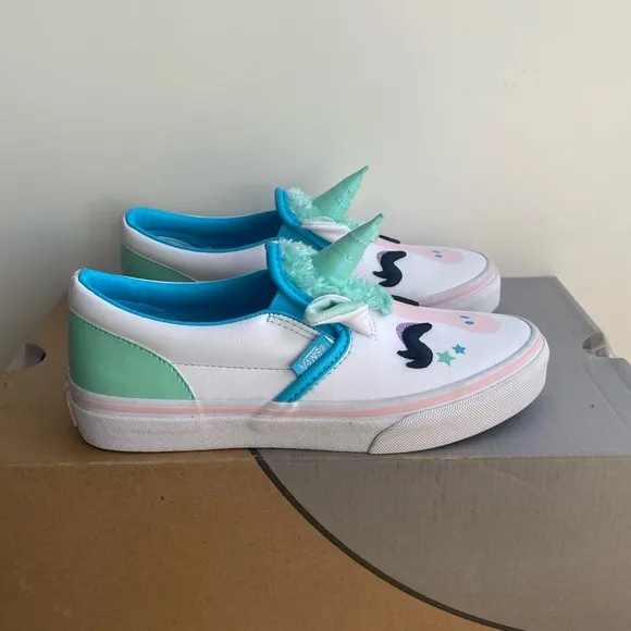 Vans Classic Unicorn Asher Kids Sneakers- SZ 2.5